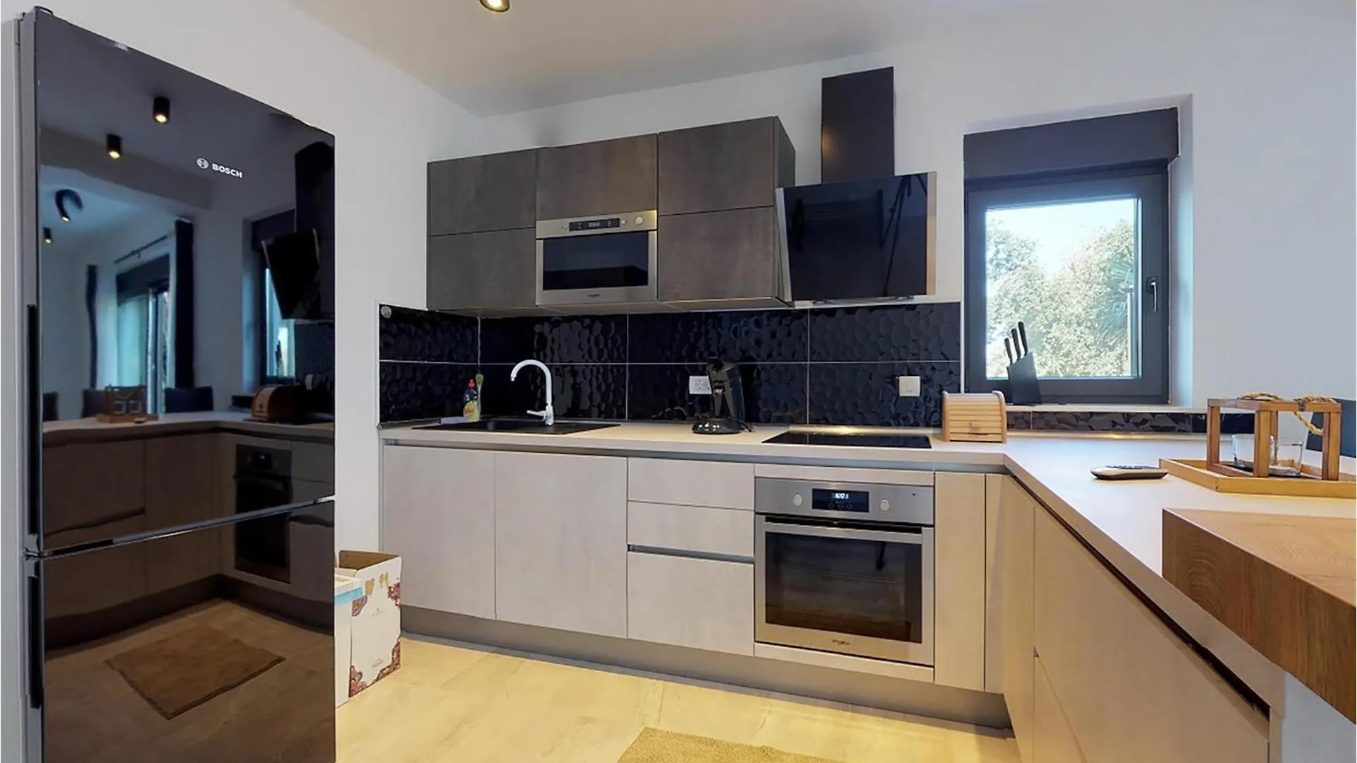 2 Bedroom Lovely Apartment In Drenje